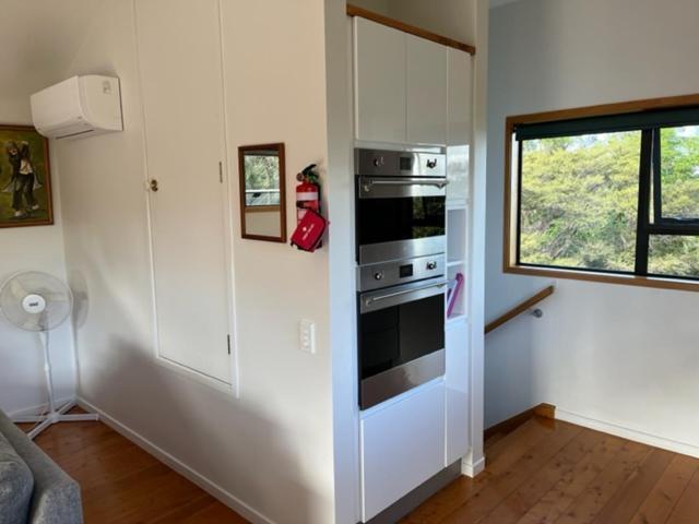 Treetops Cottage At The Castle Whitianga Exterior foto